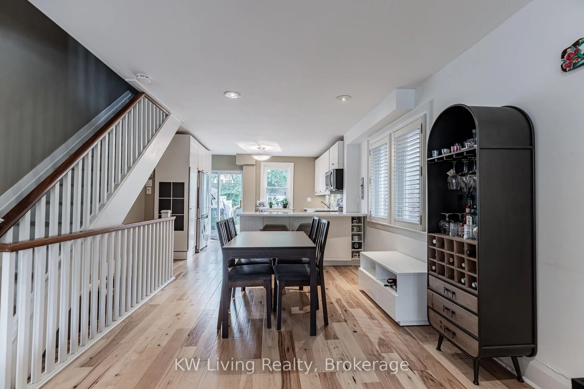 Photo 11 of 196 Fairlawn Avenue, Toronto, Lawrence Park North — HOMEH