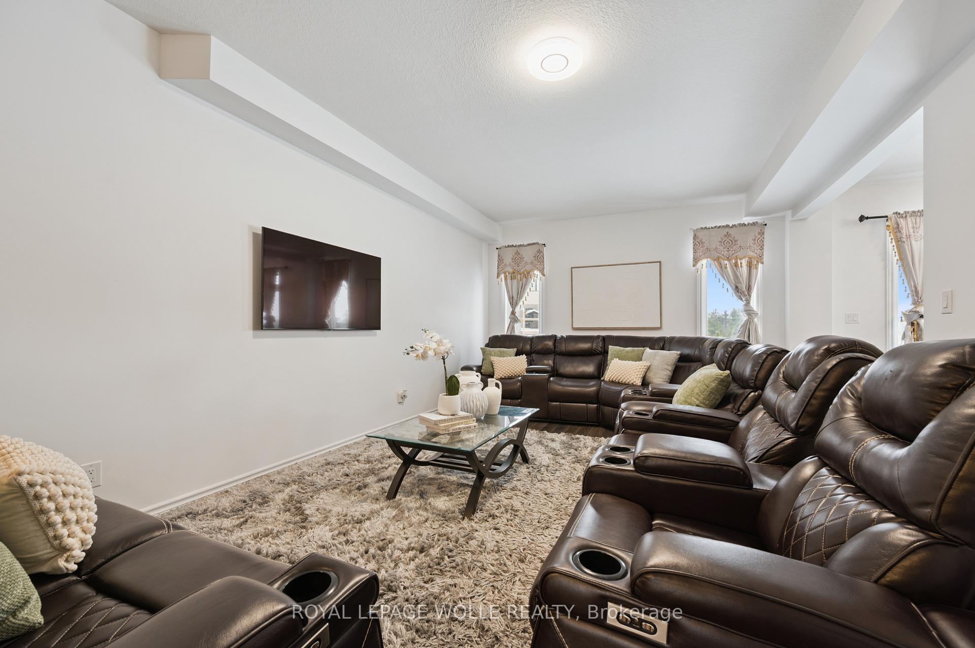 Photo 8 of 308 Freure Drive, Cambridge, Blair Road — HOMEH