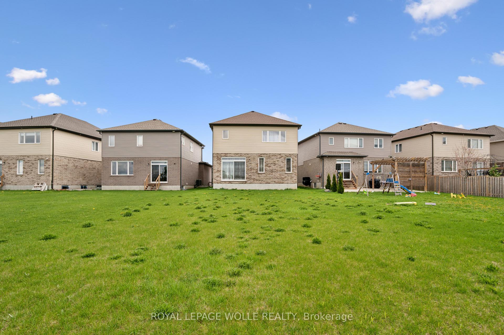 Photo 38 of 308 Freure Drive, Cambridge, Blair Road — HOMEH