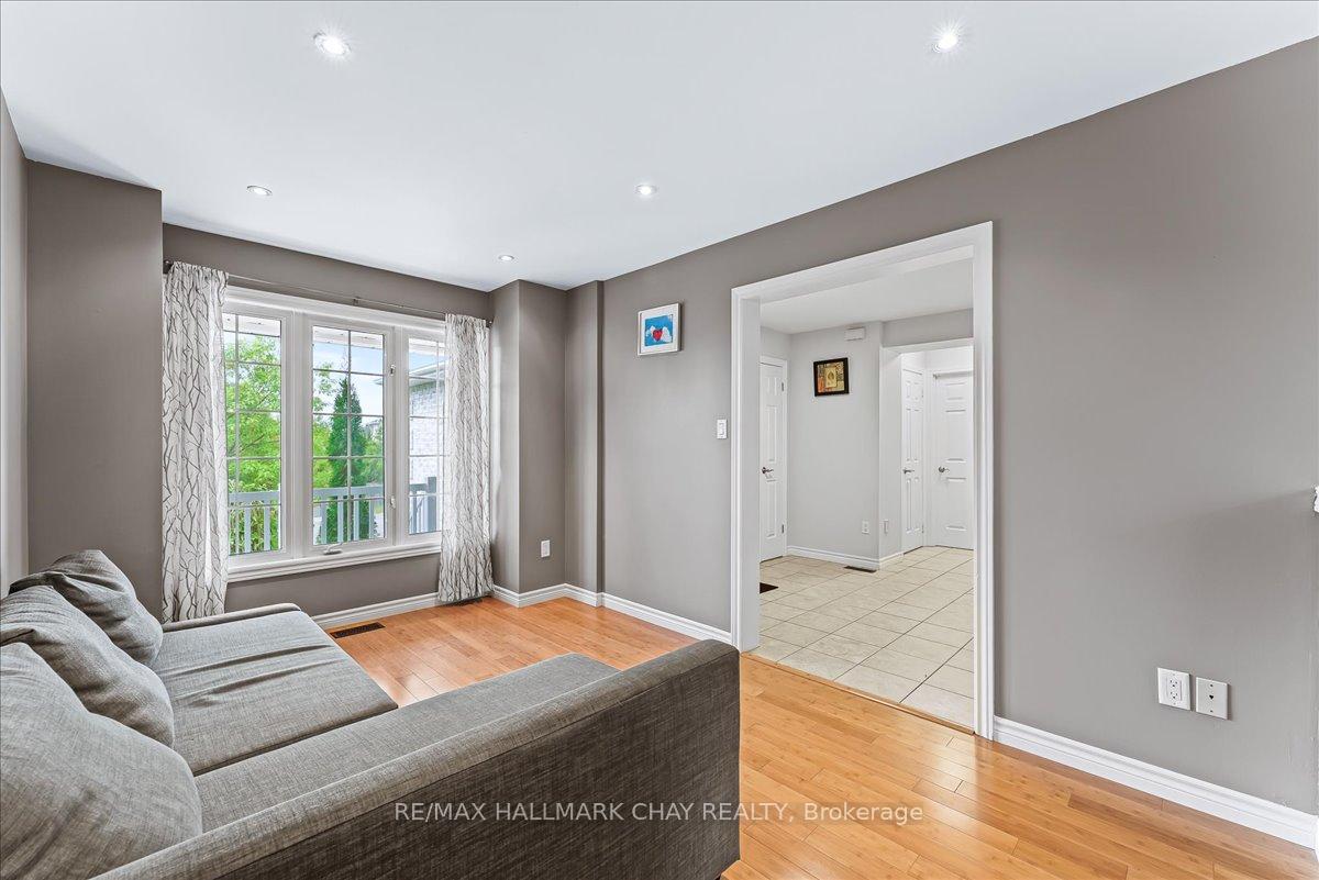 Photo 21 of 3 Bell Street, Barrie, Ardagh — HOMEH