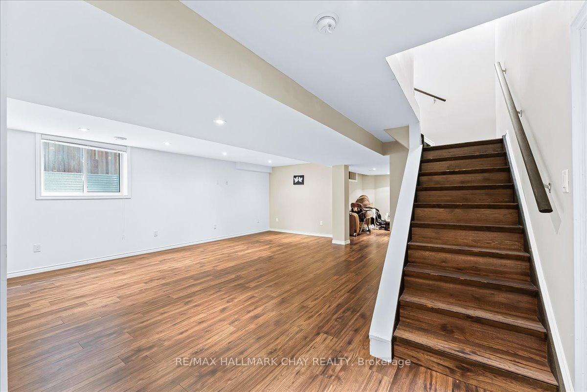 Photo 32 of 3 Bell Street, Barrie, Ardagh — HOMEH