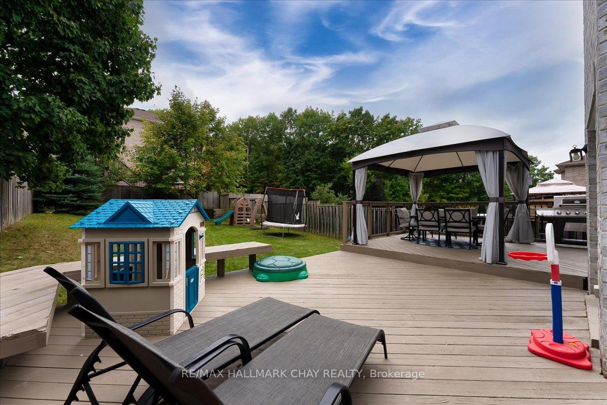 Photo 42 of 3 Bell Street, Barrie, Ardagh — HOMEH