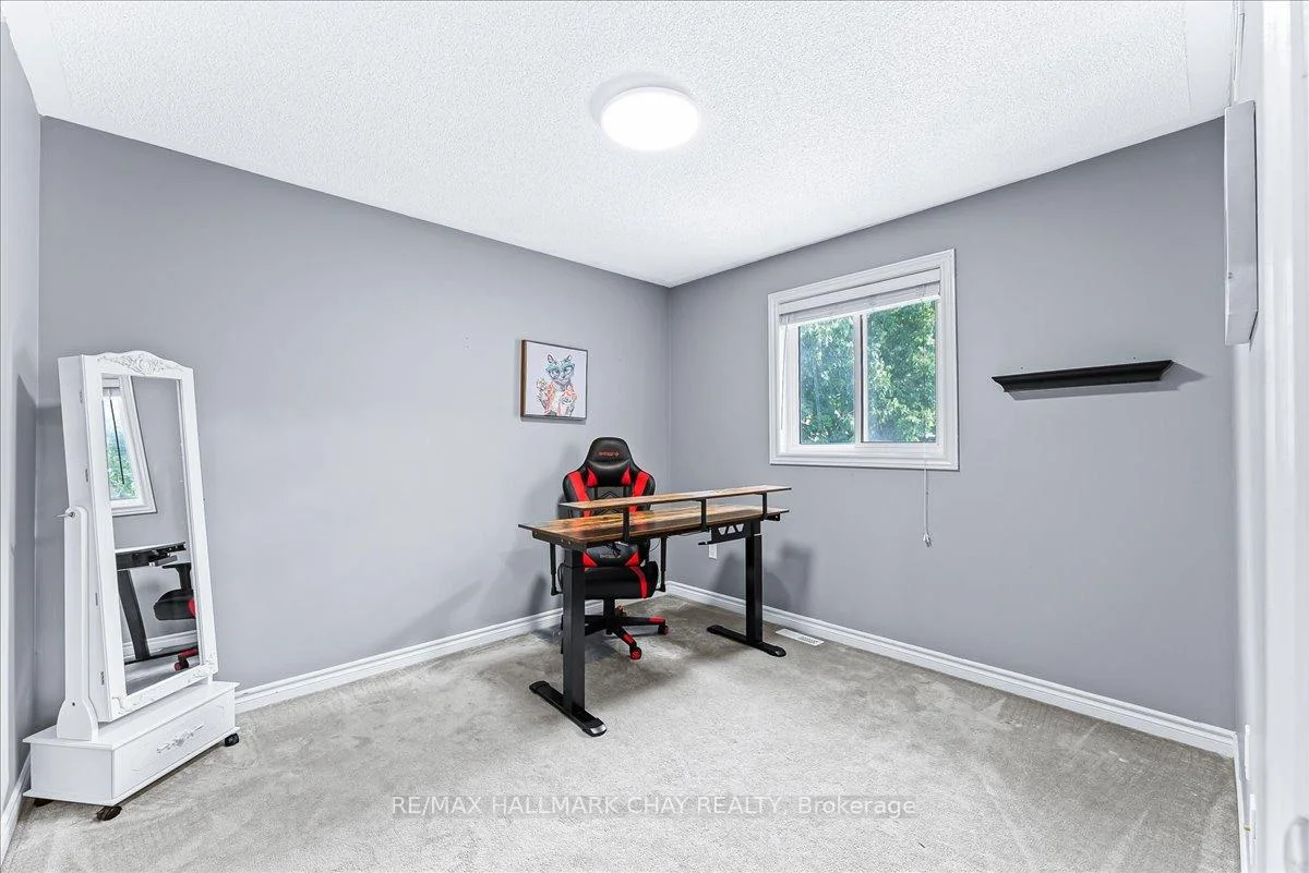 Photo 31 of 3 Bell Street, Barrie, Ardagh — HOMEH