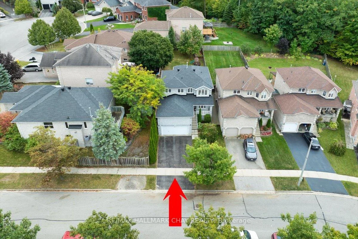 Photo 4 of 3 Bell Street, Barrie, Ardagh — HOMEH