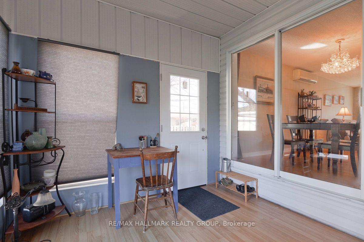 Photo 12 of 141 Corkstown Road, Ottawa, Crystal Beach — HOMEH