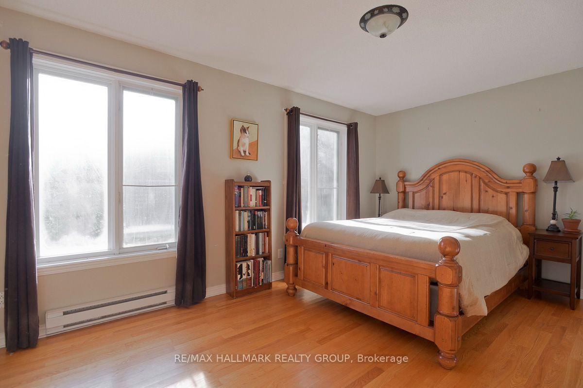Photo 13 of 141 Corkstown Road, Ottawa, Crystal Beach — HOMEH