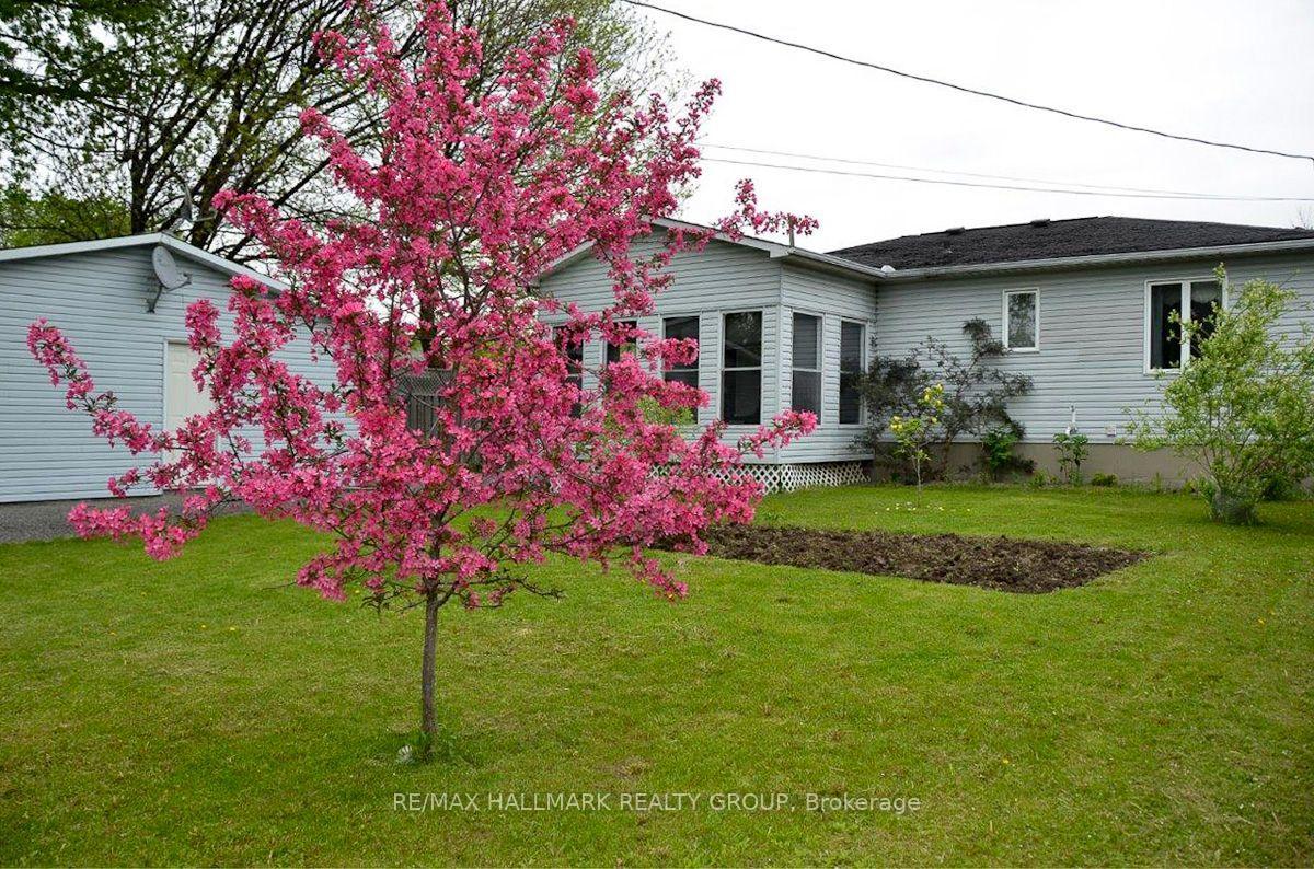 Photo 19 of 141 Corkstown Road, Ottawa, Crystal Beach — HOMEH