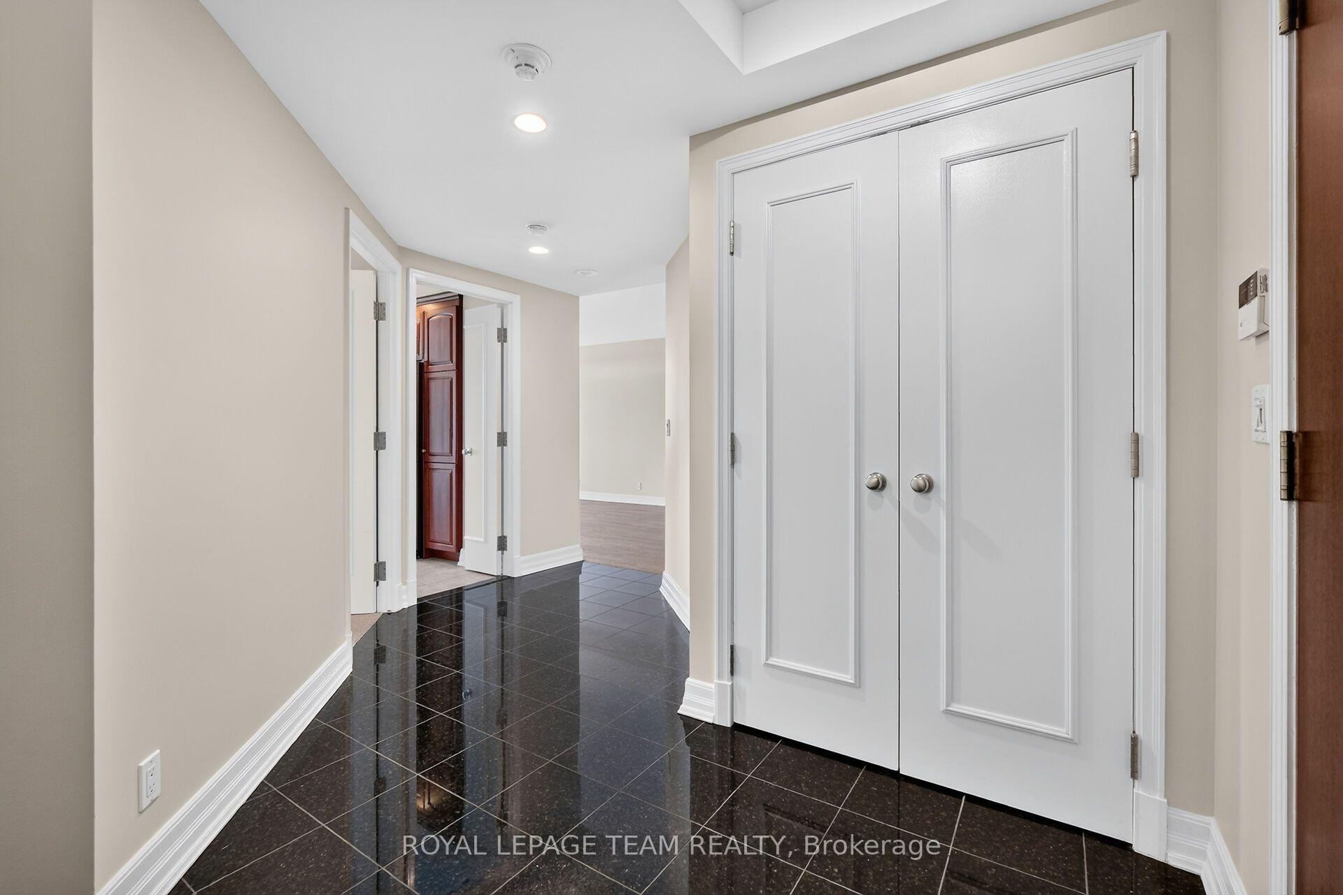 Photo 5 of Unit 1101, 3580 Rivergate Way, Ottawa, Quinterra — HOMEH