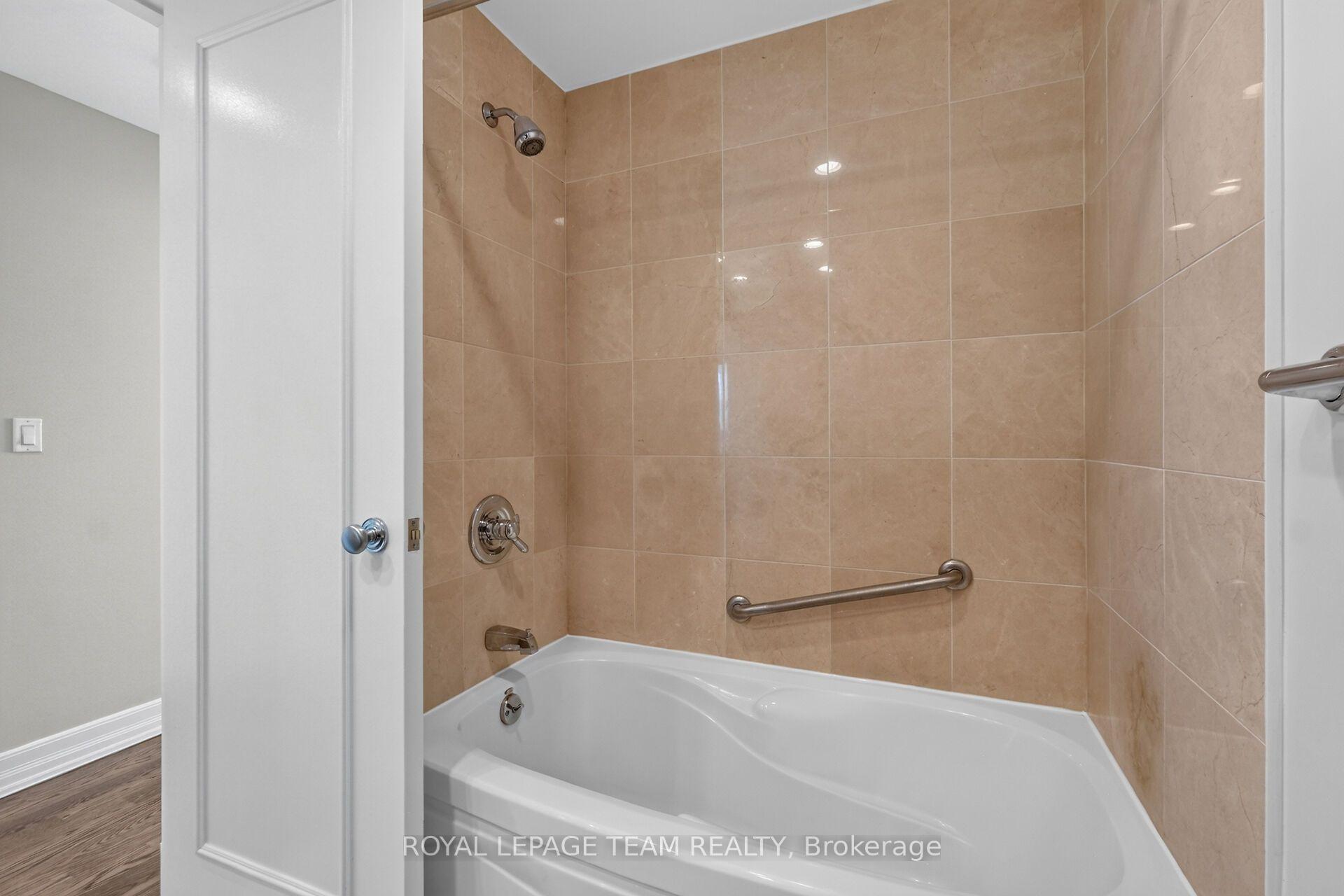 Photo 34 of Unit 1101, 3580 Rivergate Way, Ottawa, Quinterra — HOMEH