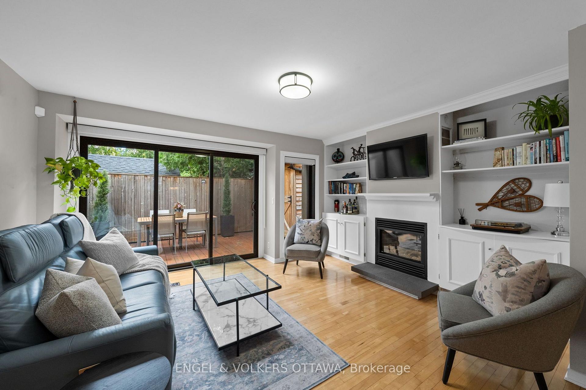 Photo 14 of 4 Avon Lane, Ottawa, New Edinburgh — HOMEH