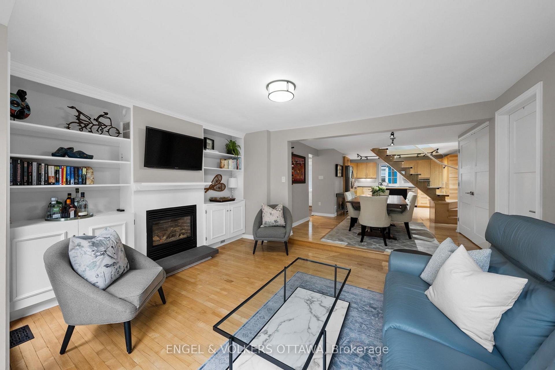 Photo 16 of 4 Avon Lane, Ottawa, New Edinburgh — HOMEH