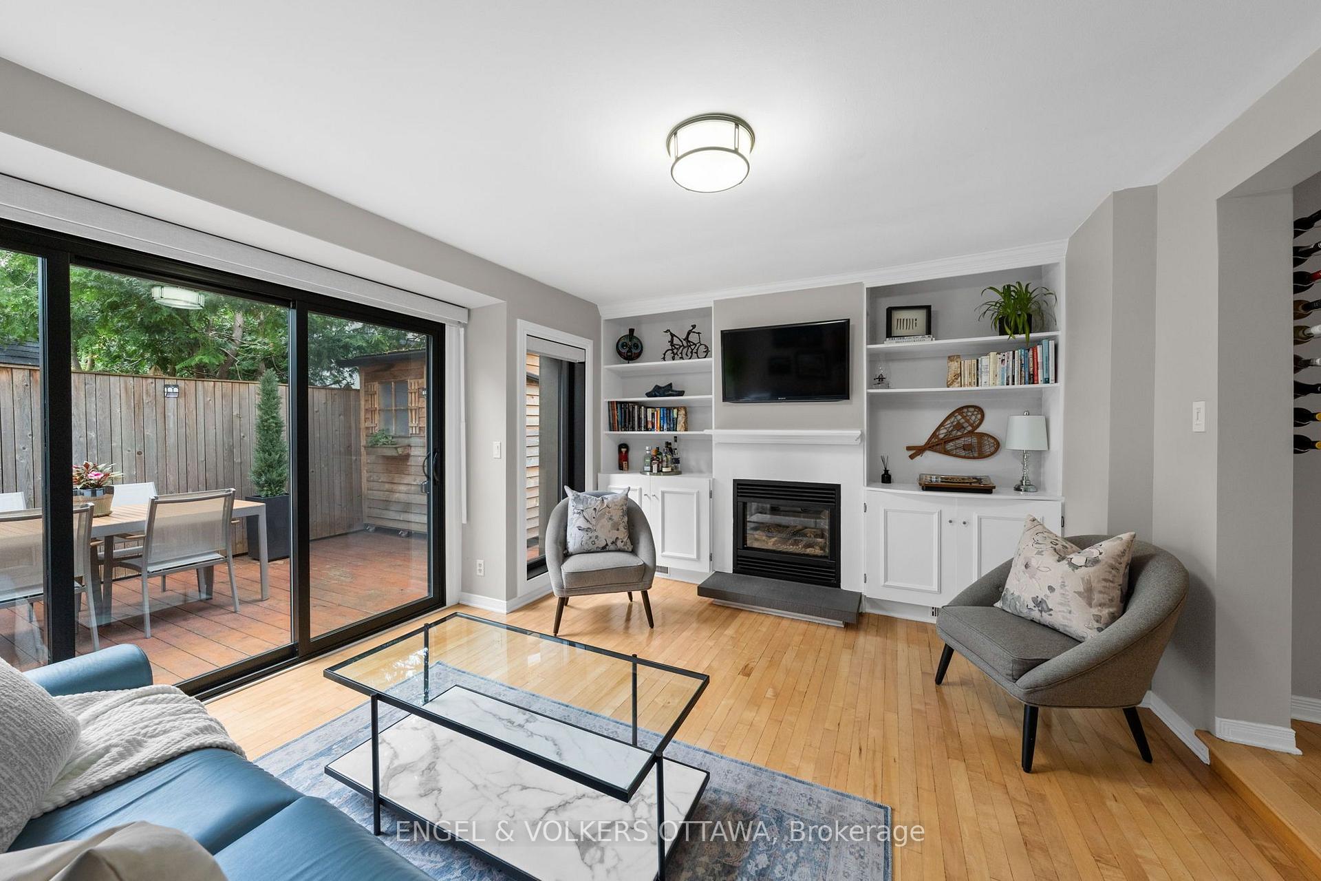 Photo 15 of 4 Avon Lane, Ottawa, New Edinburgh — HOMEH