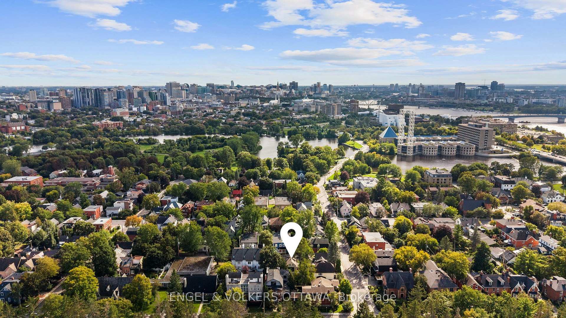 Photo 46 of 4 Avon Lane, Ottawa, New Edinburgh — HOMEH