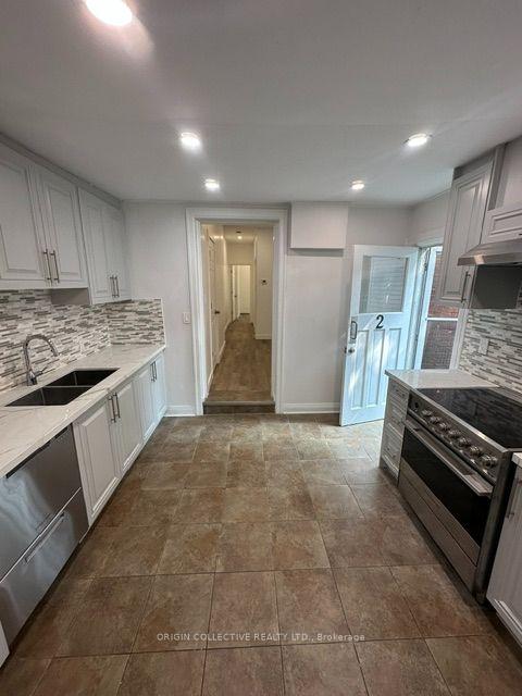 Photo 1 of Unit 2, 22 wells Avenue, Brantford, North Park/Wood St. — HOMEH