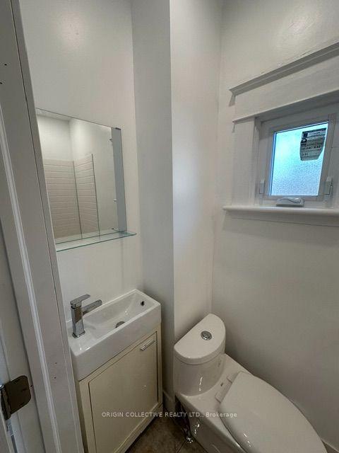 Photo 4 of Unit 2, 22 wells Avenue, Brantford, North Park/Wood St. — HOMEH