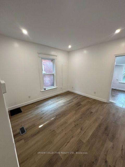 Photo 9 of Unit 2, 22 wells Avenue, Brantford, North Park/Wood St. — HOMEH