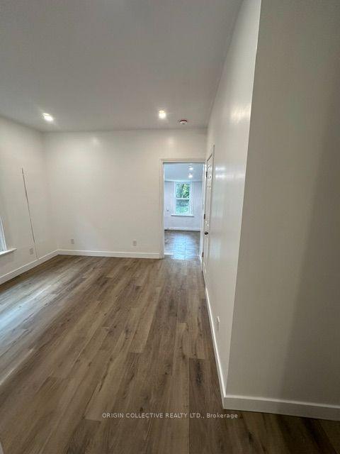 Photo 11 of Unit 2, 22 wells Avenue, Brantford, North Park/Wood St. — HOMEH