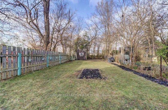 Photo 13 of Unit 2, 22 wells Avenue, Brantford, North Park/Wood St. — HOMEH
