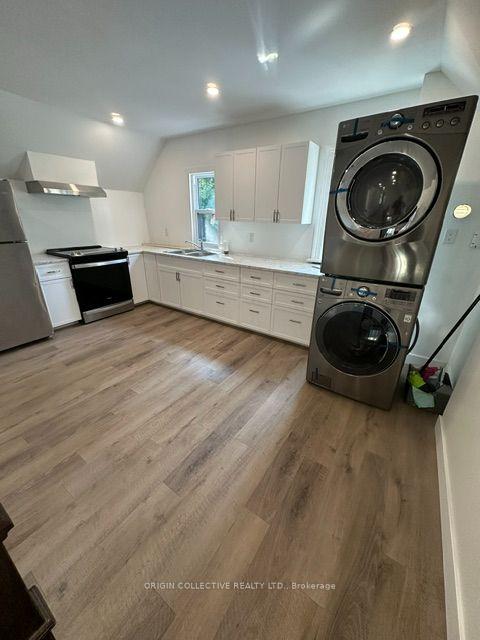 Front of Unit 1, 22 wells Avenue