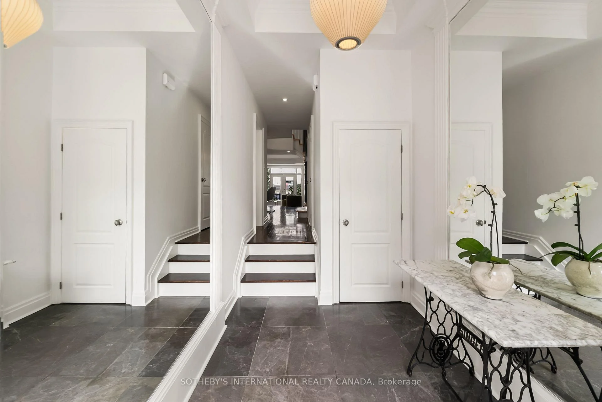 Photo 19 of 213 Walmer Road, Toronto, Casa Loma — HOMEH