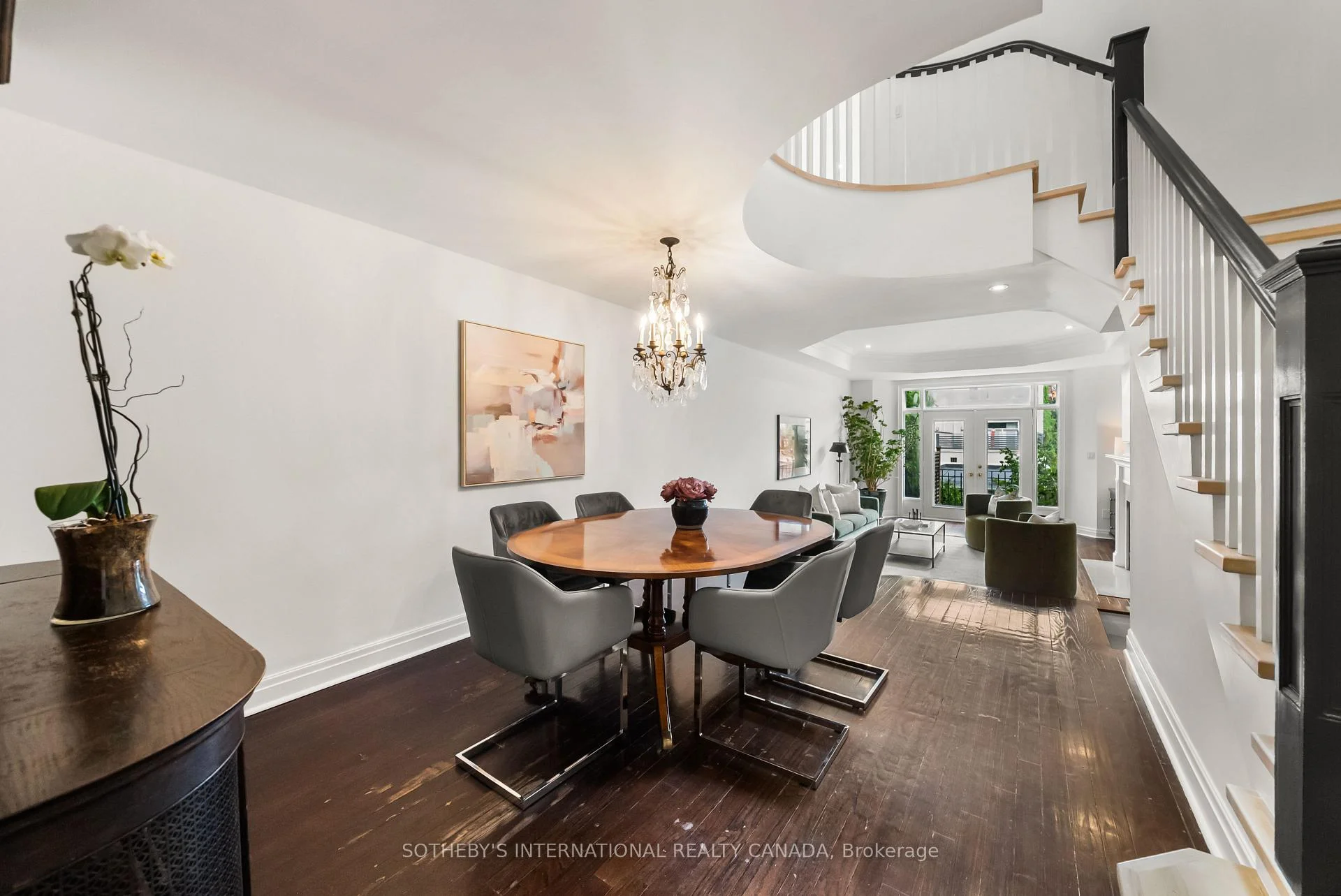 Photo 21 of 213 Walmer Road, Toronto, Casa Loma — HOMEH