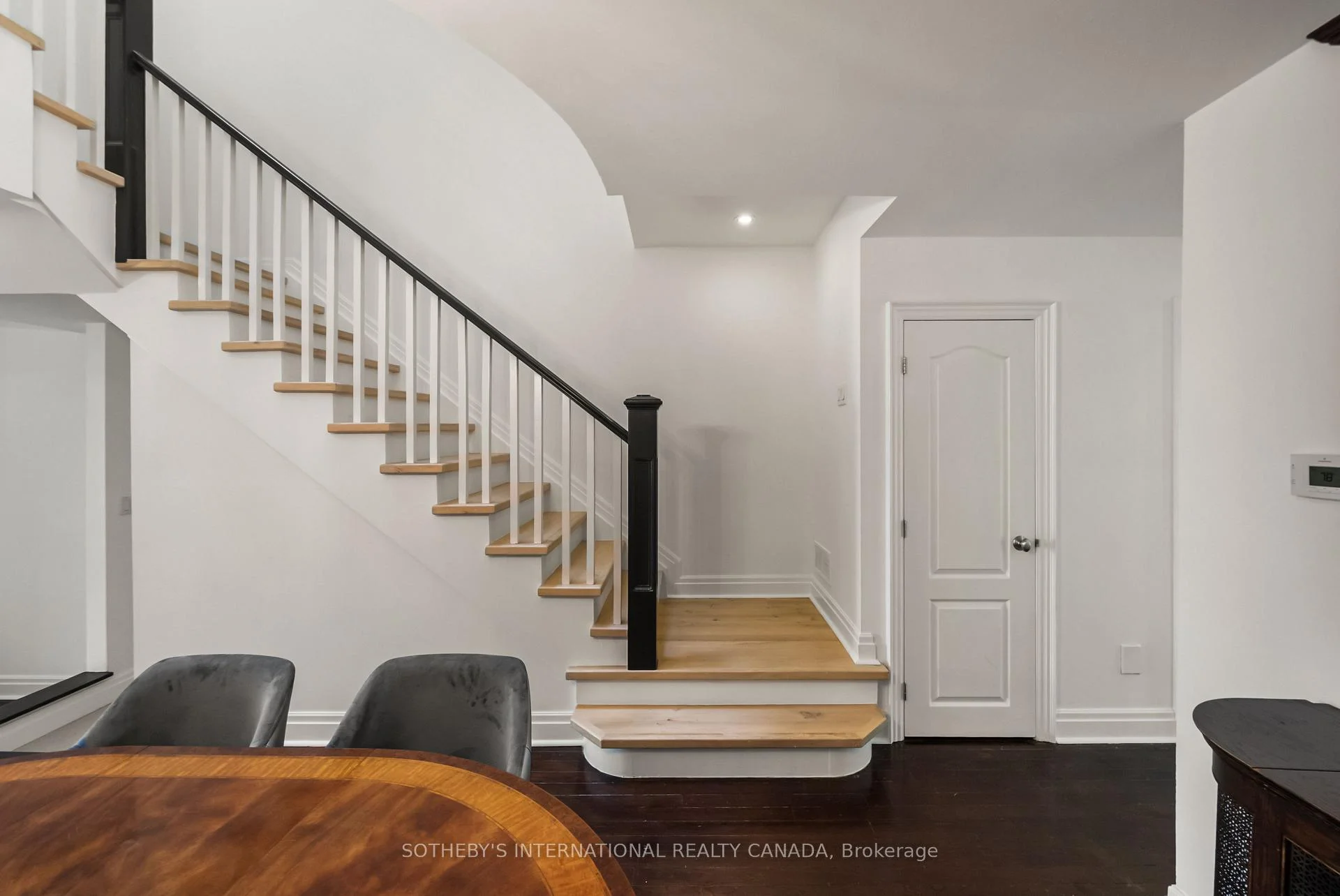 Photo 31 of 213 Walmer Road, Toronto, Casa Loma — HOMEH