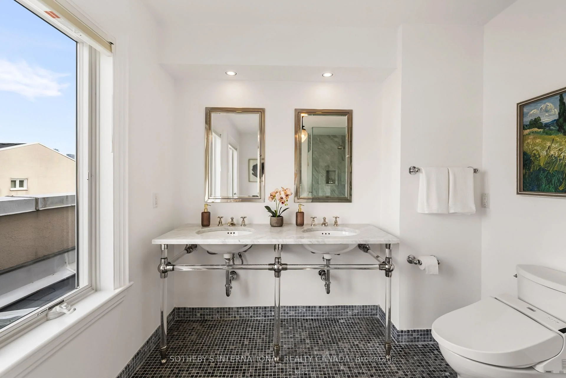 Photo 79 of 213 Walmer Road, Toronto, Casa Loma — HOMEH