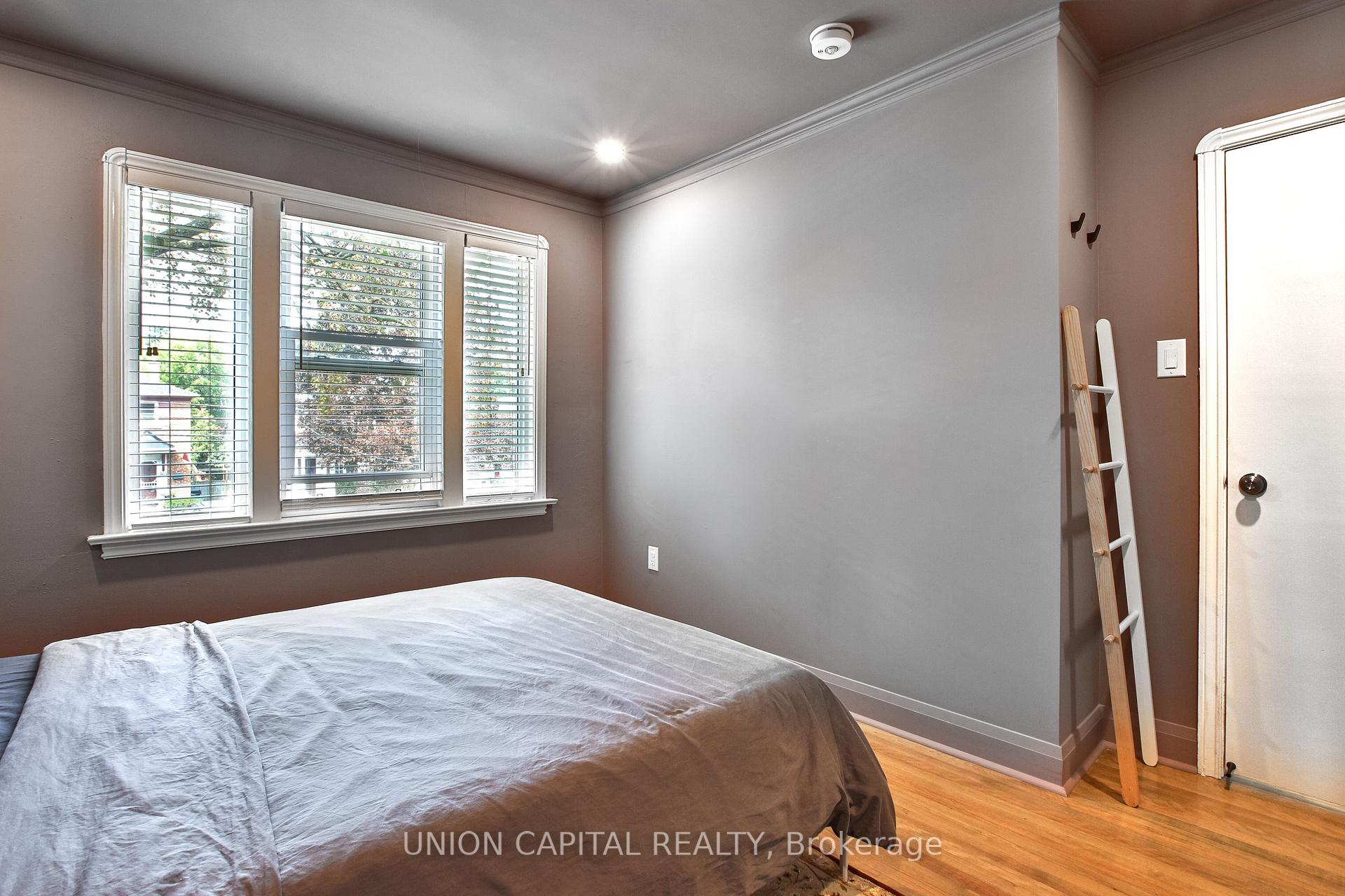 Photo 22 of 81 Thursfield Crescent, Toronto, Leaside — HOMEH