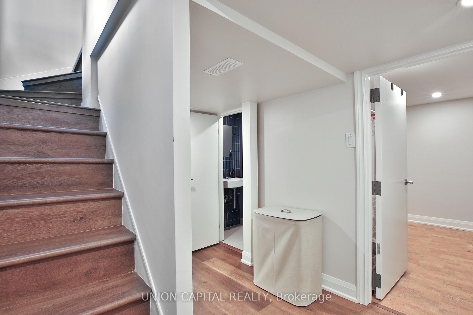 Photo 31 of 81 Thursfield Crescent, Toronto, Leaside — HOMEH
