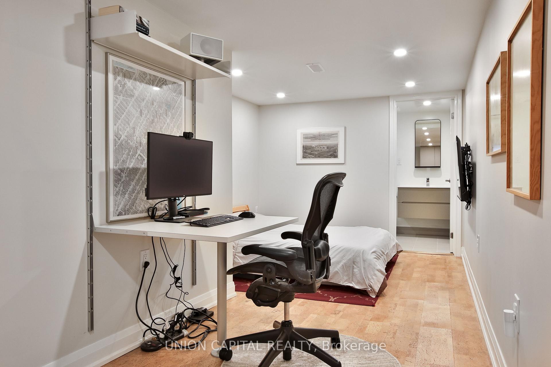 Photo 37 of 81 Thursfield Crescent, Toronto, Leaside — HOMEH