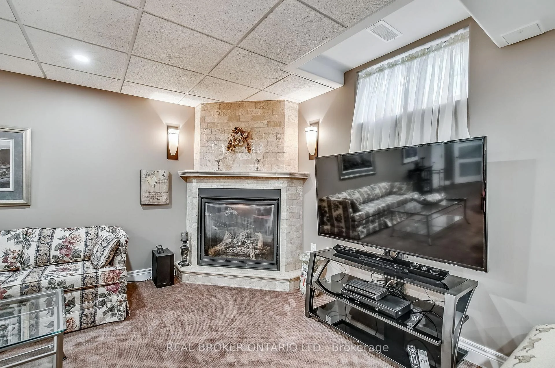 Photo 53 of 5 Liddycoat Lane, Hamilton, Ancaster — HOMEH