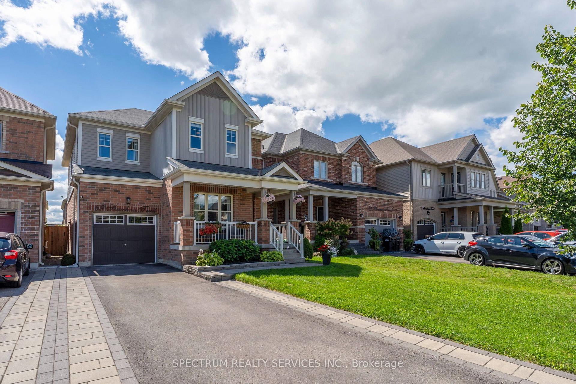 Photo 3 of 69 Strachan Trail, New Tecumseth, Beeton — HOMEH