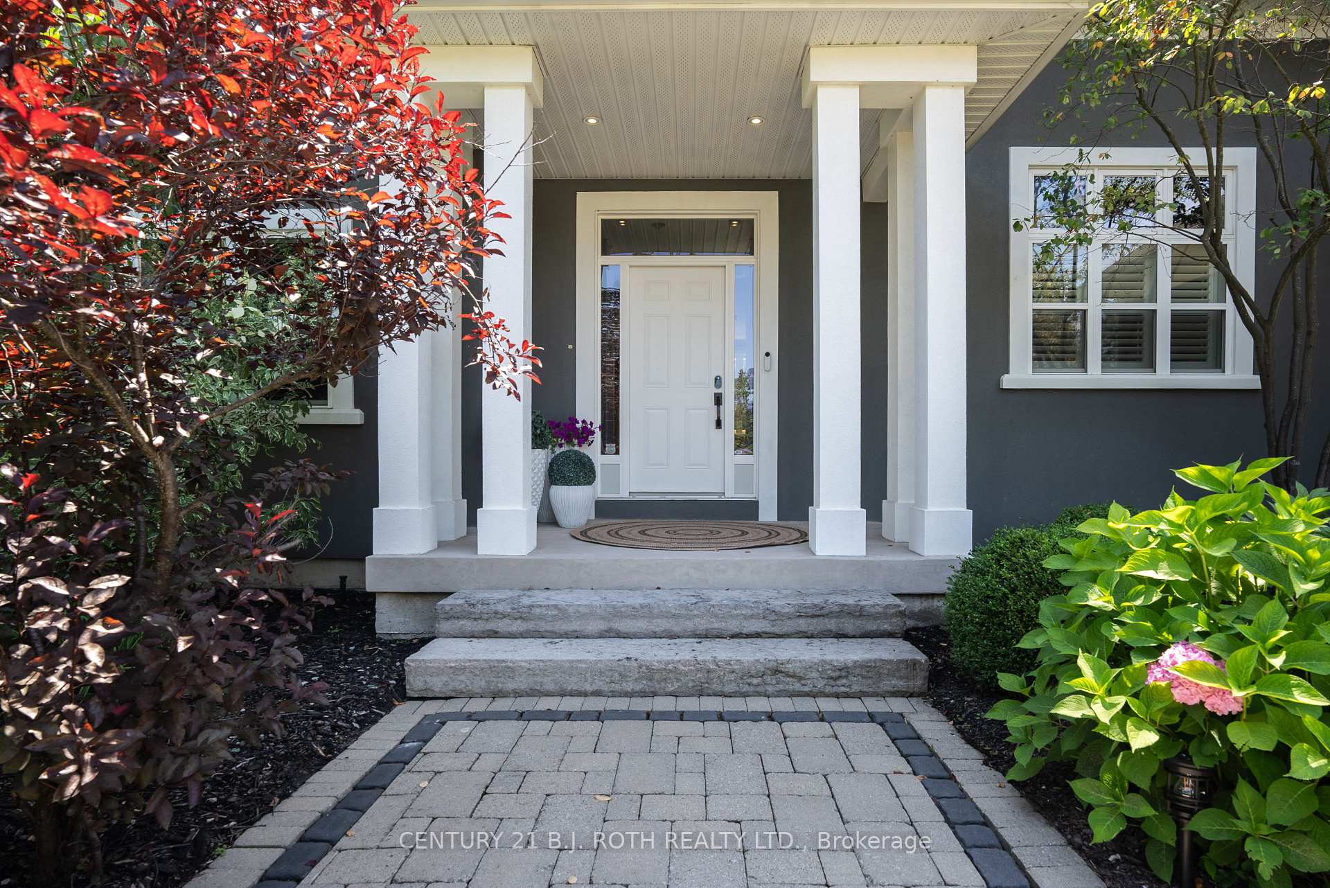 Photo 3 of 42 Lilac Lane, Springwater, Midhurst — HOMEH