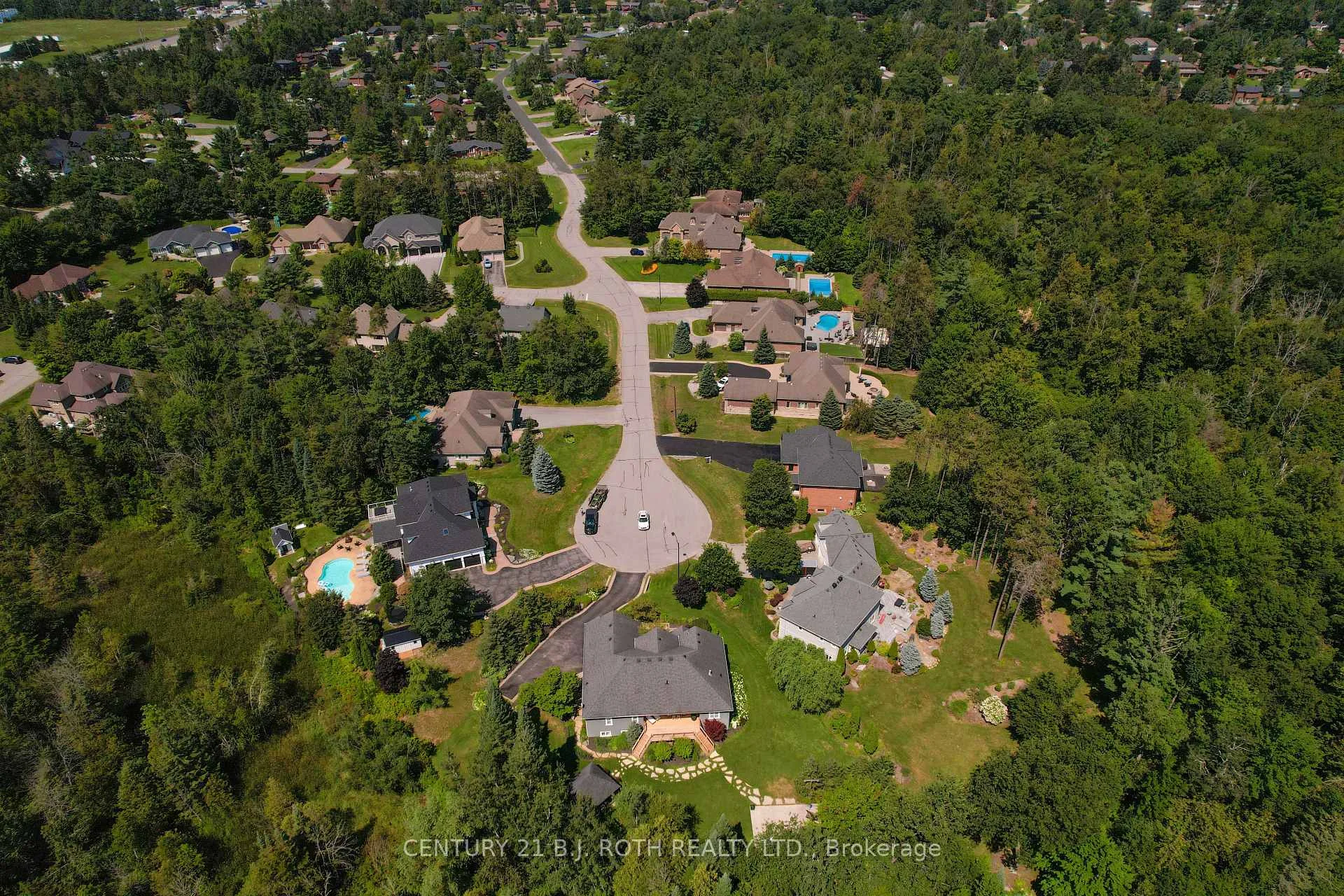 Photo 5 of 42 Lilac Lane, Springwater, Midhurst — HOMEH