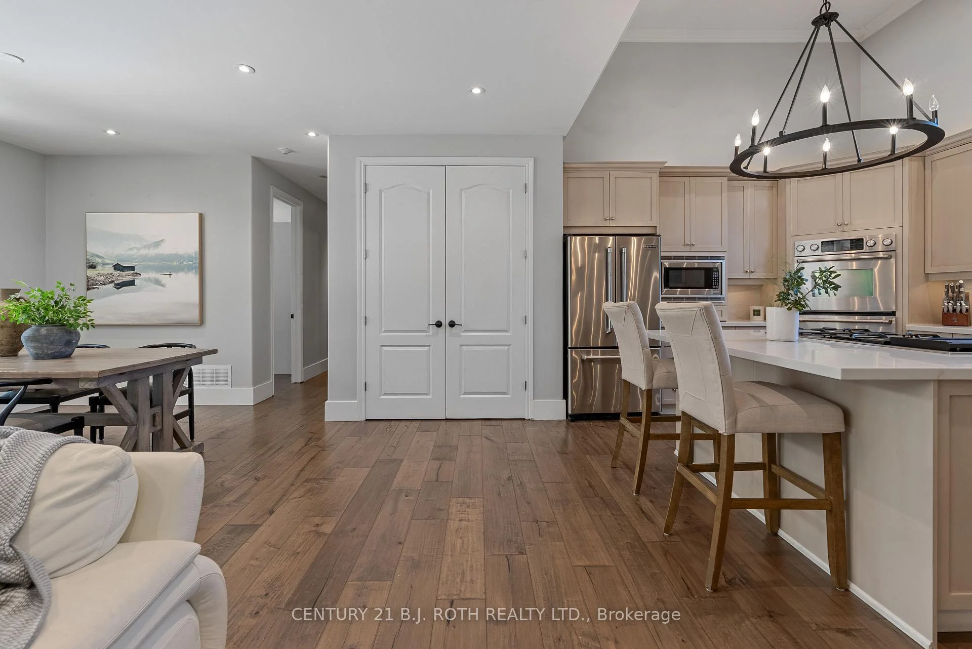 Photo 16 of 42 Lilac Lane, Springwater, Midhurst — HOMEH