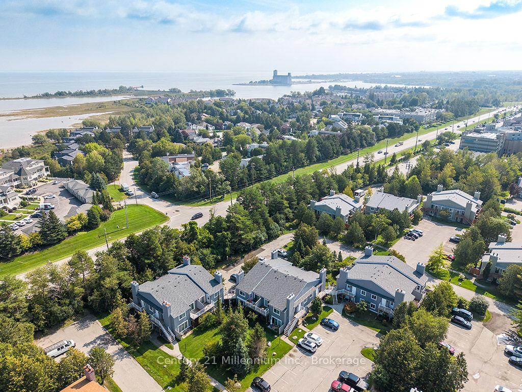 Photo 3 of Unit 68, 19 Dawson Drive, Collingwood — HOMEH