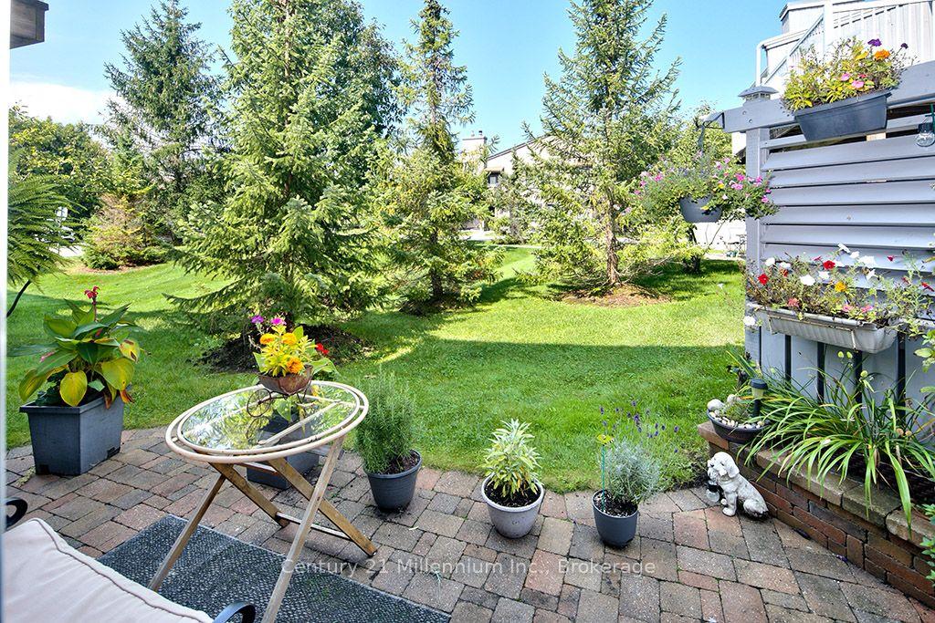 Photo 10 of Unit 68, 19 Dawson Drive, Collingwood — HOMEH