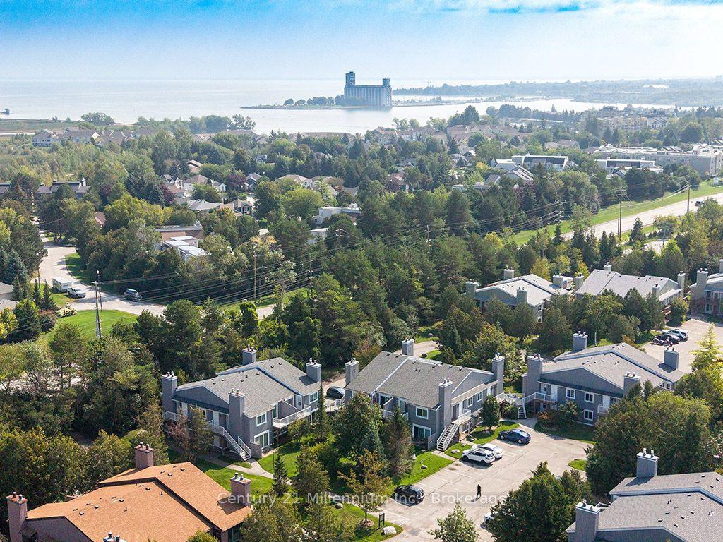 Photo 34 of Unit 68, 19 Dawson Drive, Collingwood — HOMEH