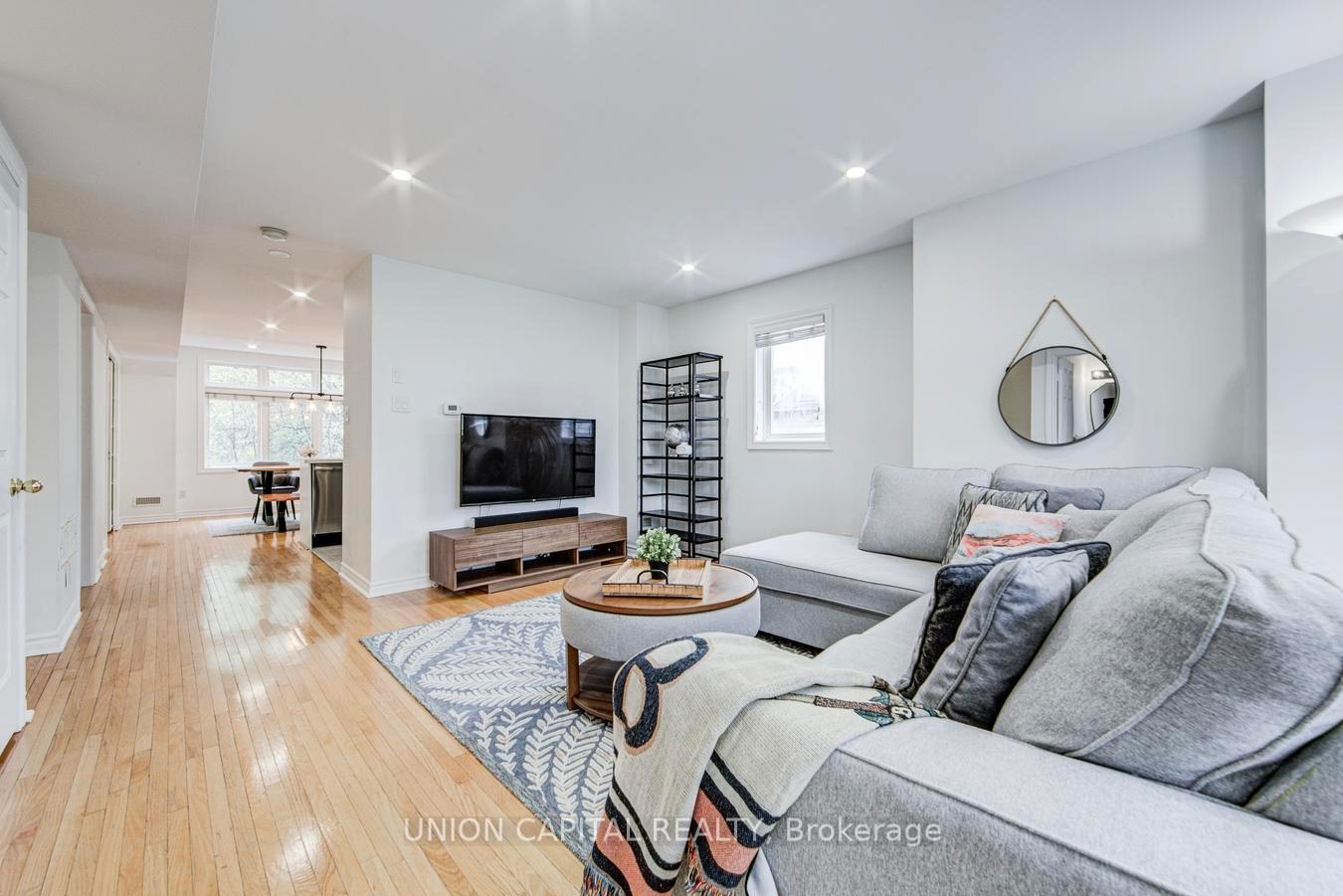 Photo 6 of Unit 8, 1 Bastedo Avenue, Toronto, Woodbine Corridor — HOMEH