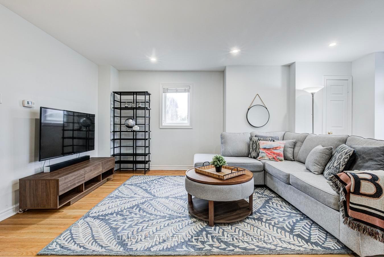 Photo 9 of Unit 8, 1 Bastedo Avenue, Toronto, Woodbine Corridor — HOMEH