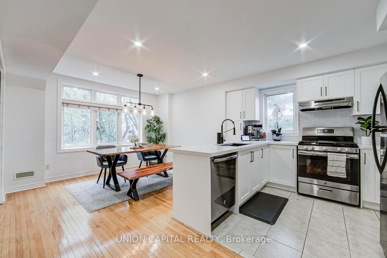 Photo 11 of Unit 8, 1 Bastedo Avenue, Toronto, Woodbine Corridor — HOMEH