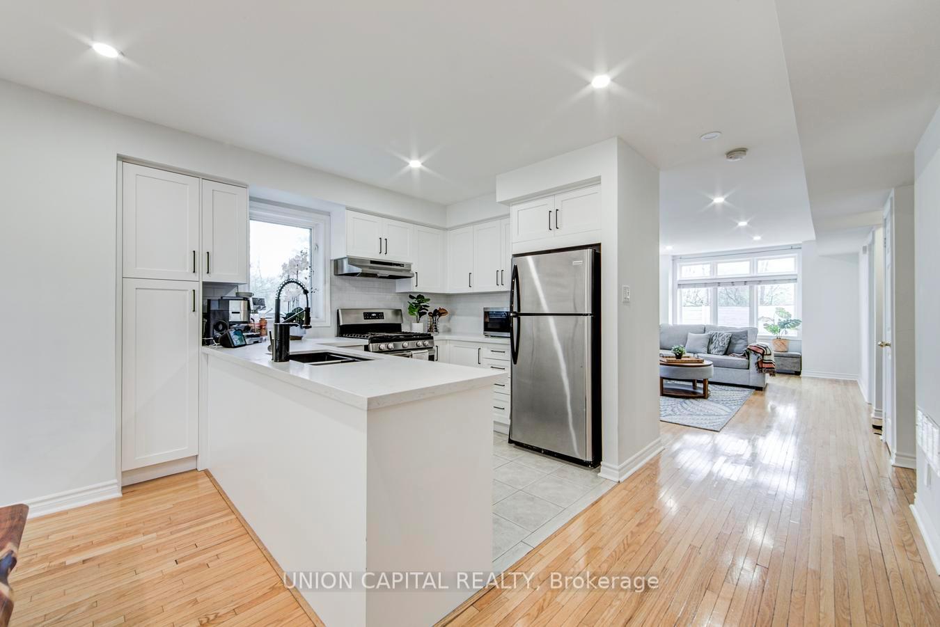 Photo 14 of Unit 8, 1 Bastedo Avenue, Toronto, Woodbine Corridor — HOMEH