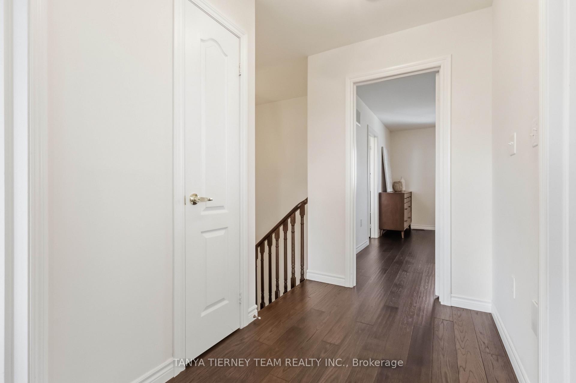 Photo 24 of 26 Chiswick Avenue, Whitby, Brooklin — HOMEH