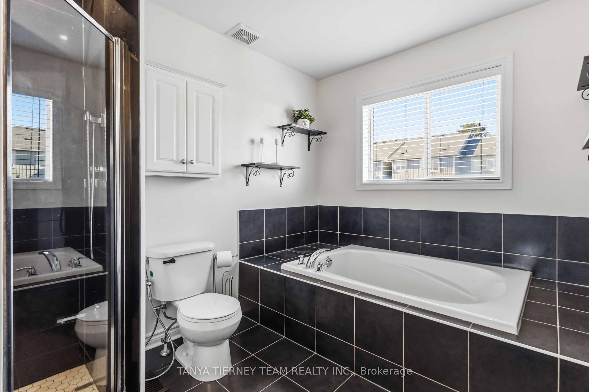 Photo 29 of 26 Chiswick Avenue, Whitby, Brooklin — HOMEH