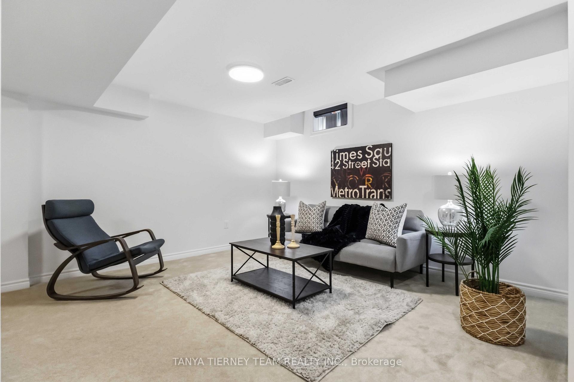Photo 39 of 26 Chiswick Avenue, Whitby, Brooklin — HOMEH