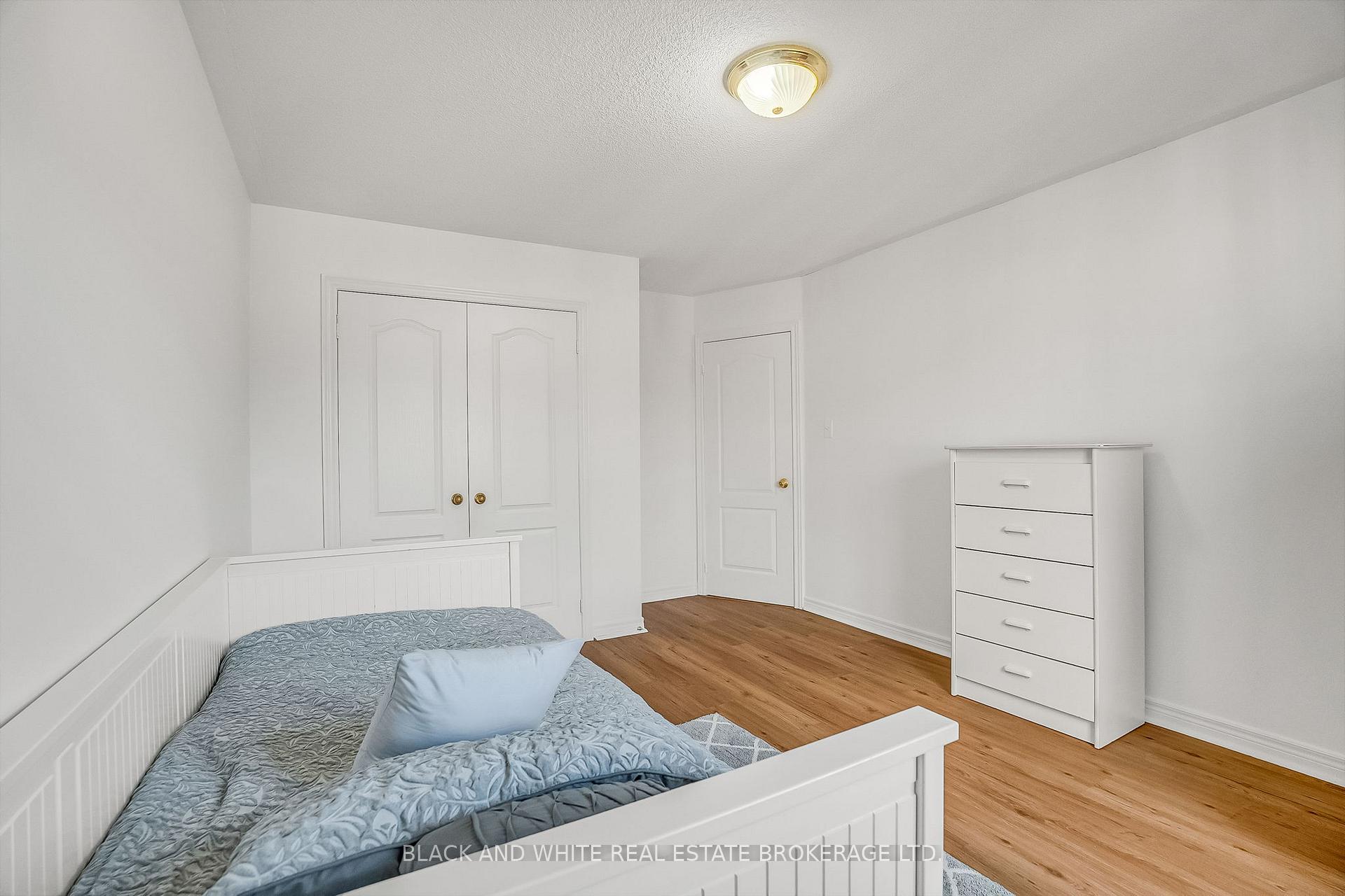 Photo 22 of 18 Daiseyfield Crescent, Vaughan, Vellore Village — HOMEH