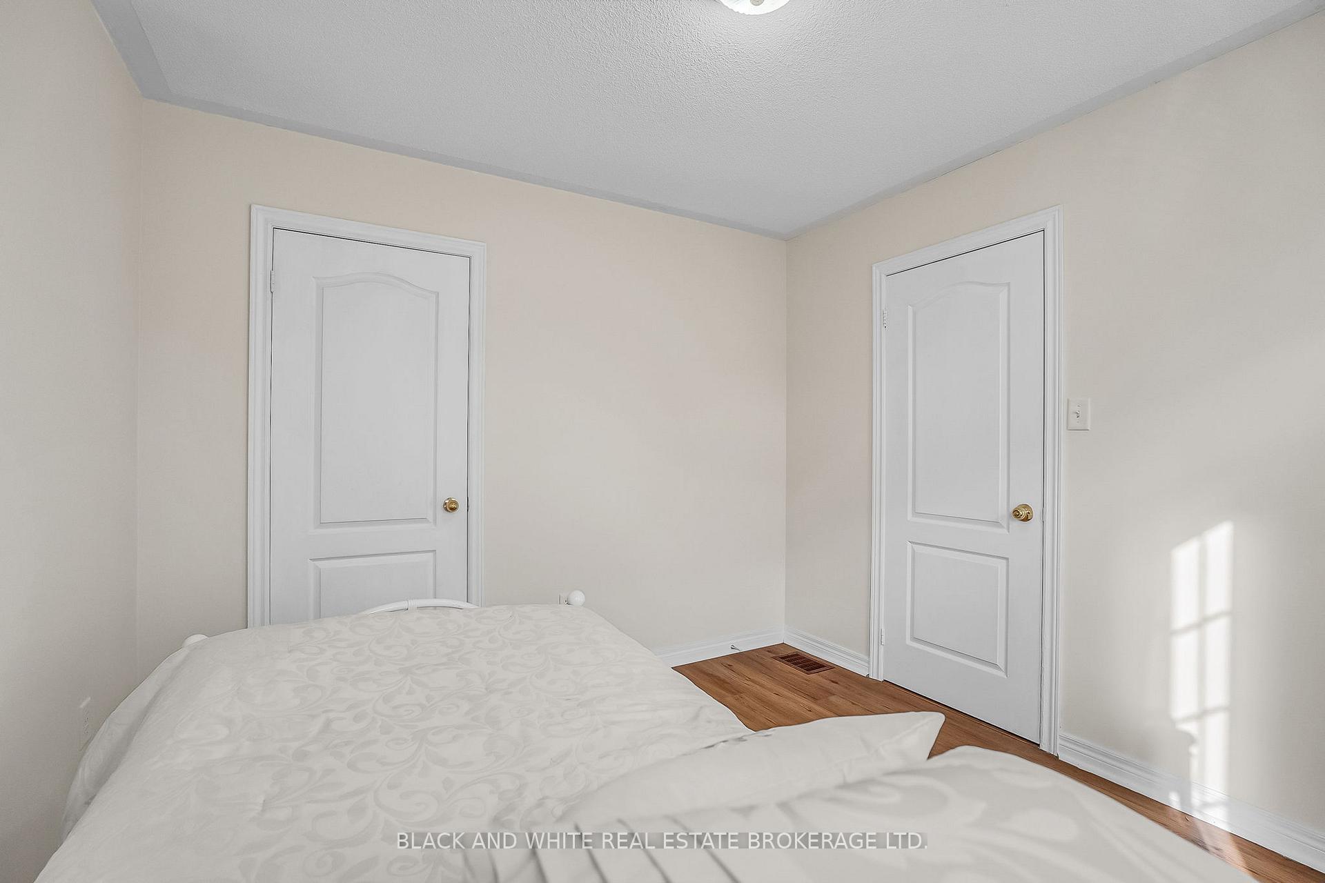 Photo 24 of 18 Daiseyfield Crescent, Vaughan, Vellore Village — HOMEH