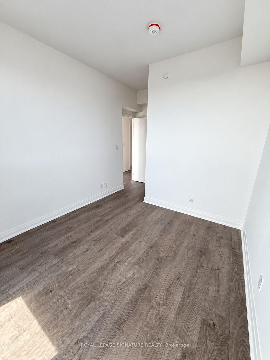 Photo 17 of Unit 3804, 4015 The Exchange, Mississauga, City Centre — HOMEH