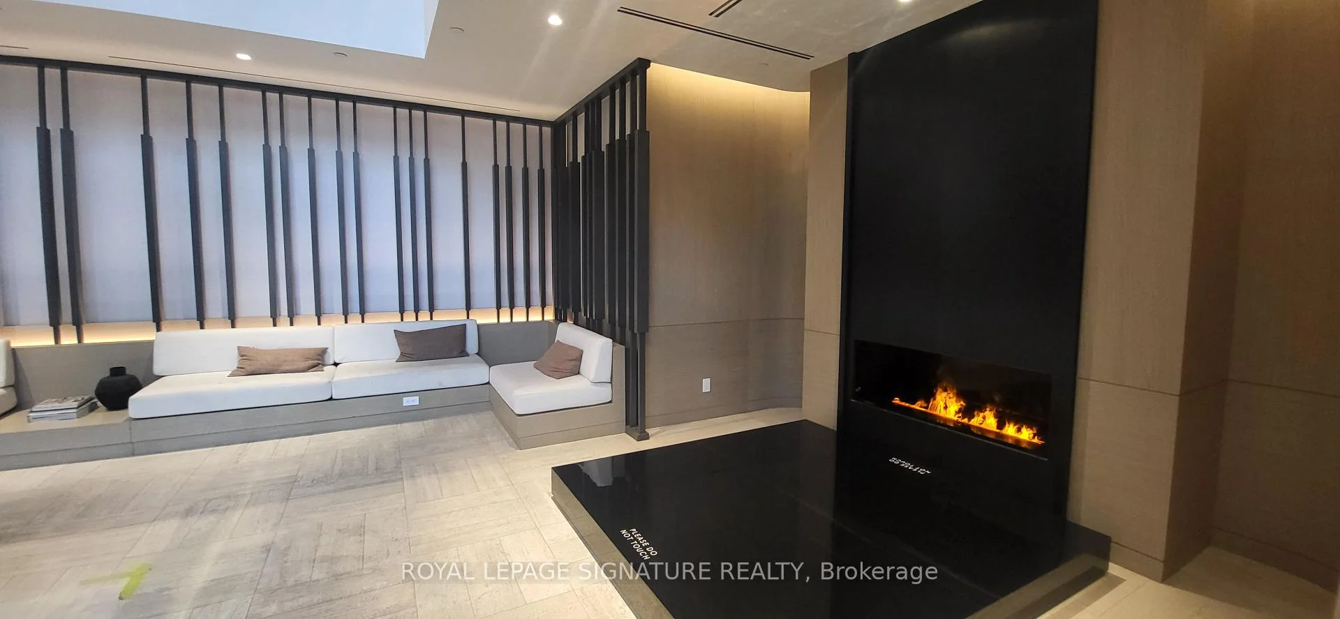 Photo 22 of Unit 3804, 4015 The Exchange, Mississauga, City Centre — HOMEH