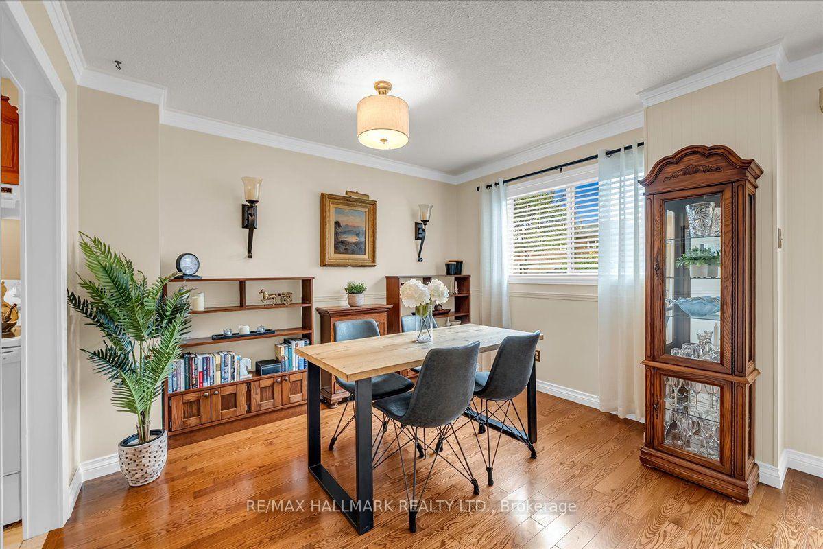 Photo 11 of 102 Trewartha Crescent, Brampton, Heart Lake West — HOMEH